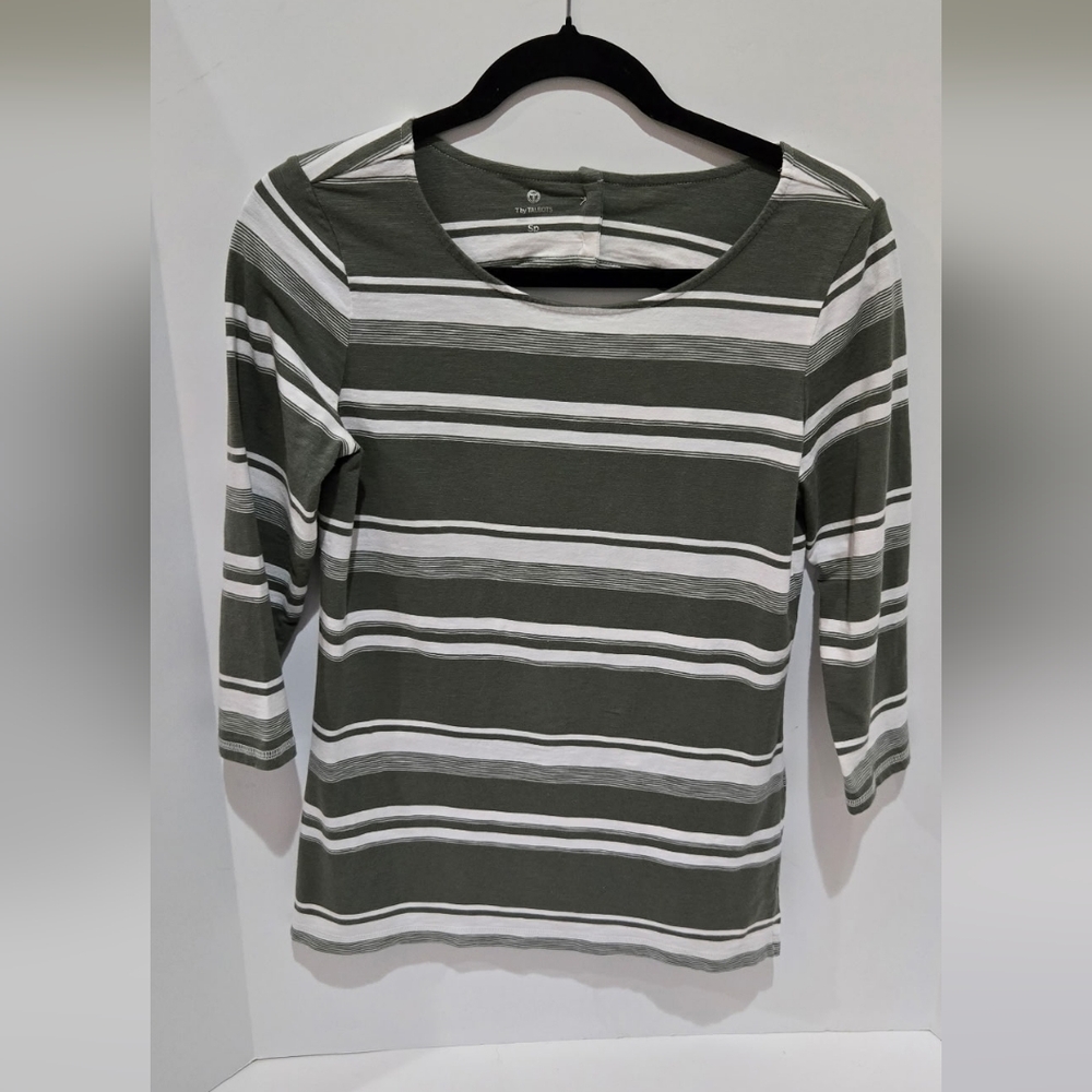 T by Talbots Sage Green White Striped Button-Back Knit Top 3/4 Sleeve SP